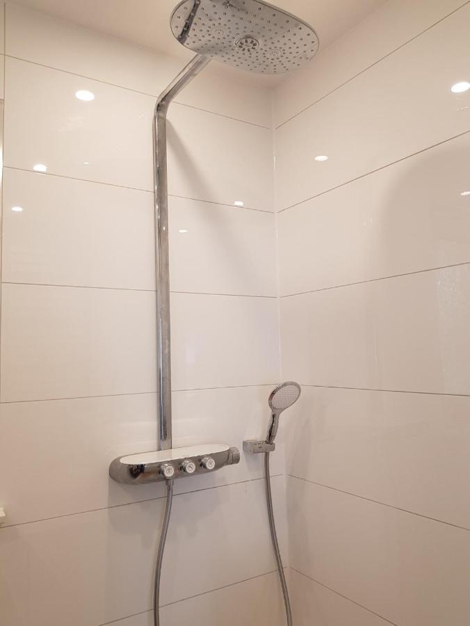 Schoene Im Herzen Von Apartament *
